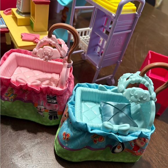 Colorful Dollhouse Furniture Set - Picture 6 of 6